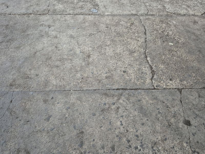 Concrete Stairs Resurfacing in Des Moines, IA
